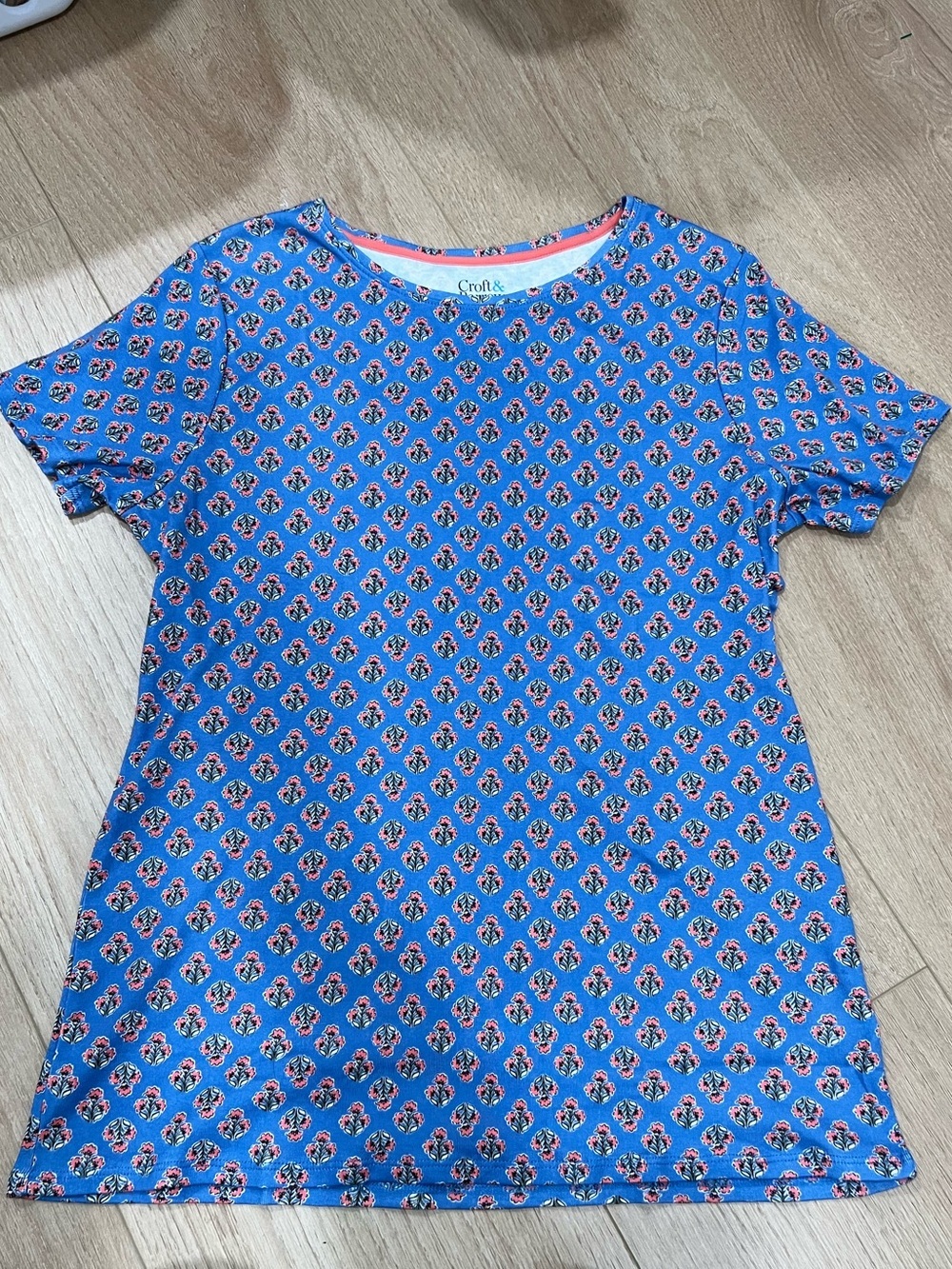 NWT The Classic Cotton Tee Blue Printed Short Sleeve Crewneck Top Women’s Medium